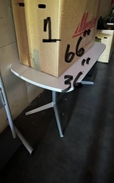 [#C4-108] White oval table