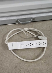 [#H11-10] Power Strip