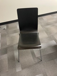 [#B4-14] Black stacking chair