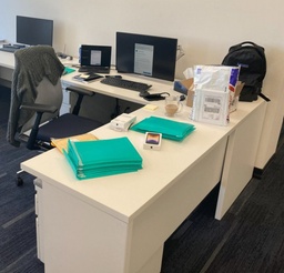 [#E6] White L-Desk