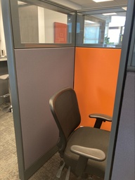 [#A4-7] Wall partition panel (with window)