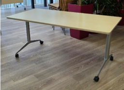 [#C12-2] Café Table - On Wheels