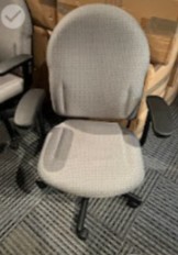[#B13-8] Steelcase Gray Chair