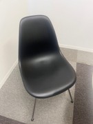 [#B8-33] HUDDLE ROOM SIDE CHAIRS BLACK