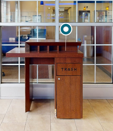 [#L1-9] Small check desk