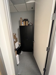 [#D22-30] 2-Door storage cabinet