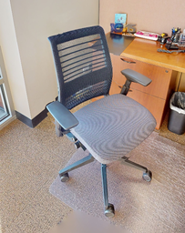 [#B13] Steelcase Task Chair