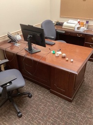 [#E4-115] Desk 36” x 72”