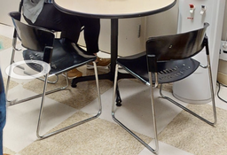 [#B8-8] Black Plastic Chairs