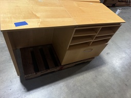 [#D20-34] Lateral File w/ 3 Shelves (w/ Left Hand Corner Table)