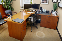 [#E6-1] L-shaped desk