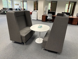 [#B3] Booth Seating