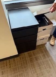 [#D16-20] BBF metal pedestal