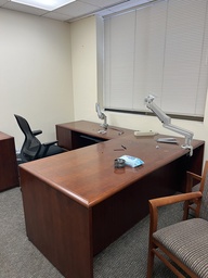 [#E6-41] Wooden L-desk