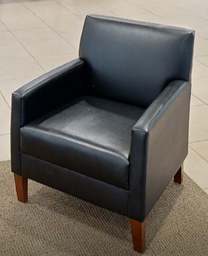 [#B12-4] Black lounge chair
