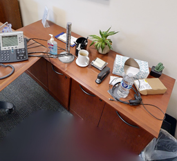 [#D5-7] 5 door credenza