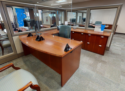[#E7] U-Shape Desk 1