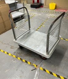 [#C1-196] Metal trolley