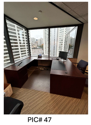 [#E7-47] WOOD U-SHAPE DESKS (RH DESK)
