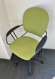 [#B13-39_5] Task Chair - Uno - olive