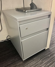 [#D16-12] Mobile Pedestal