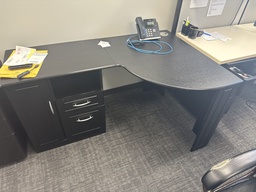 [#E6-39] corner office desk