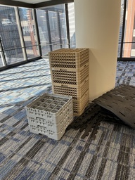 [#I1-242] Food Service - Glass Racks