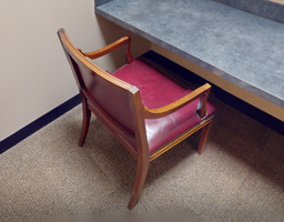 [#B9-7] Red guest chair