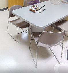 [#B8-04] Side chairs no arms