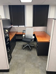 [#A2-57] 10 x 10 workstations 