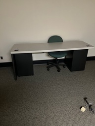 [#E2-102] desk