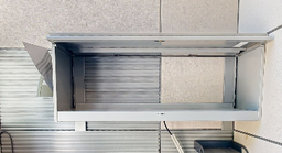 [#D23-14] overhead bins