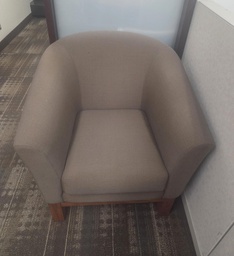 [#B12-240] club chair