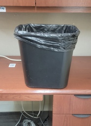 [#G3-18] Trash can