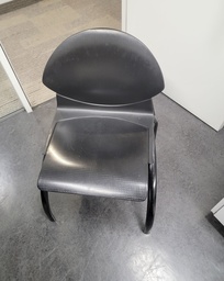 [#B8-125] Black plastic chair
