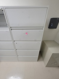 [#D12-139] 5 drawers white cabinet- metal -small