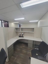 [#A2-425] L shape desk w/hoverhanging comp+ped w/m