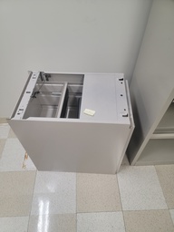 [#D6-465] 2 drawers cabinet  - damaged