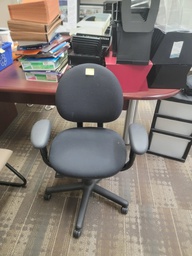 [#B13-579] Black office chair 