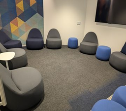 [#B12-31] Lounge, armless chairs