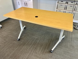 [#C13-8] Flip top Table - maple Akira 60 x 30