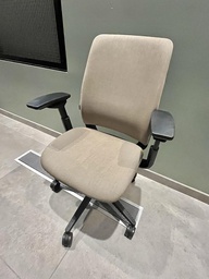 [#B13-59] Task Chair - tan Amia