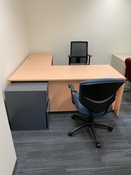 [#B8-69] Misc. Desk Chair