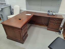 [#E6-5] Desk - 66x80