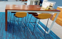 [#C4-15] Standing table