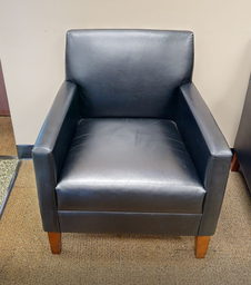 [#B12-5] Black lounge chair