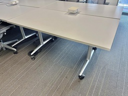 [#C12-49] Training Table - 60 x 30 T17, Arctic White, Platinum Gloss