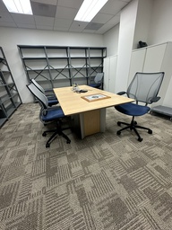[#C5-26] Small Conference Table (6 ppl)