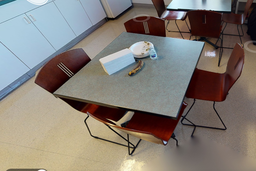 [#B4-1] Café Chairs