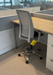 [#B13] Stool Task Seating